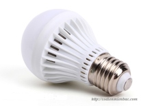 Bóng LED búp 9W E27
